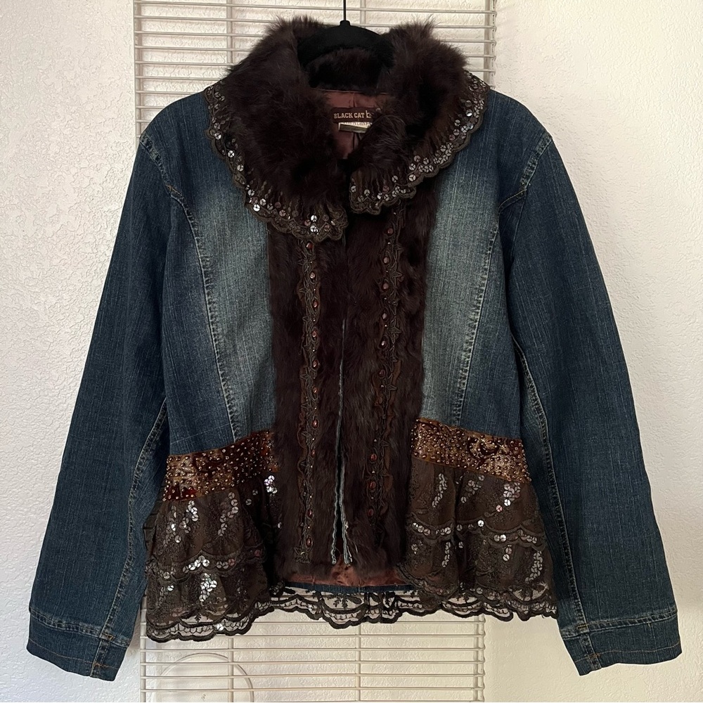 Vintage Boho Fur Trimmed Denim / Jean Jacket